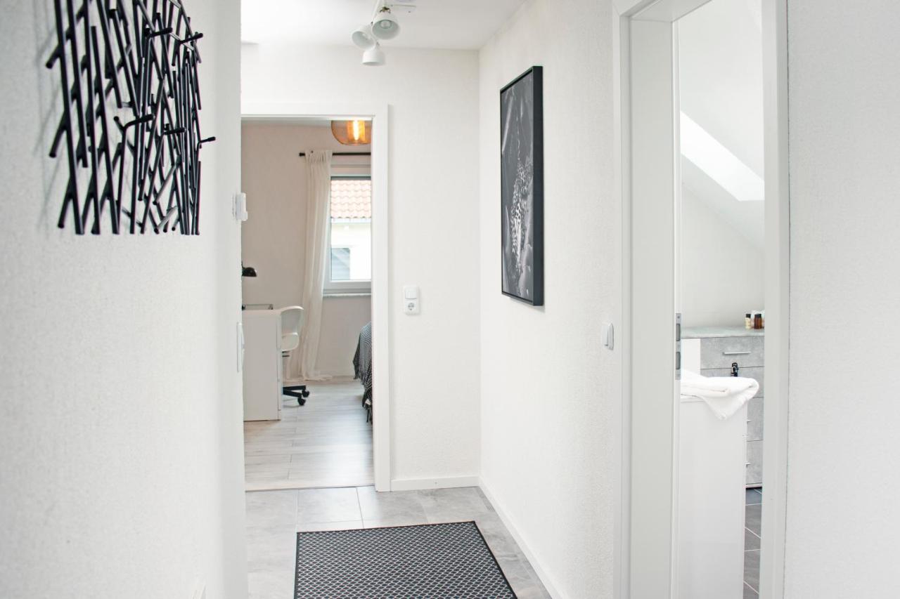 Blackncozy - Design Appartement Mit Boxspringbett Und Balkon Lörrach Екстериор снимка